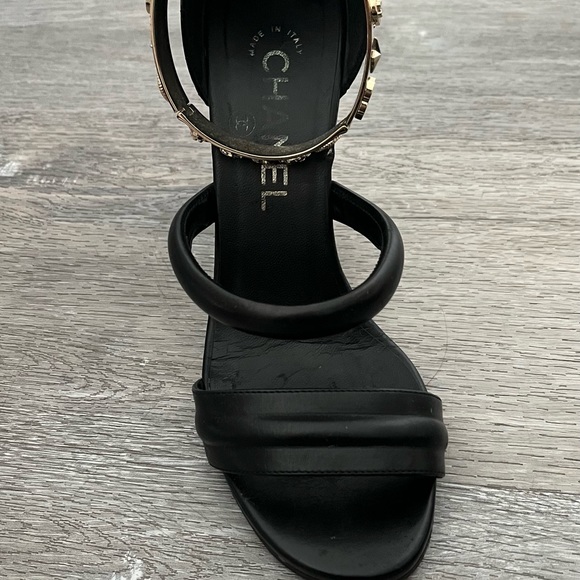 Authentic chanel wedges with gold ankle strap - Picture 5 of 10